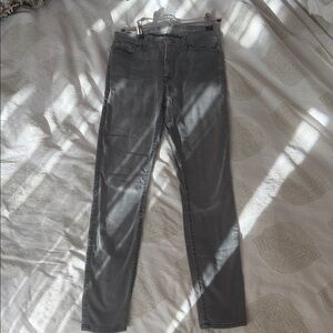 Women's Gray Skinny Jeans